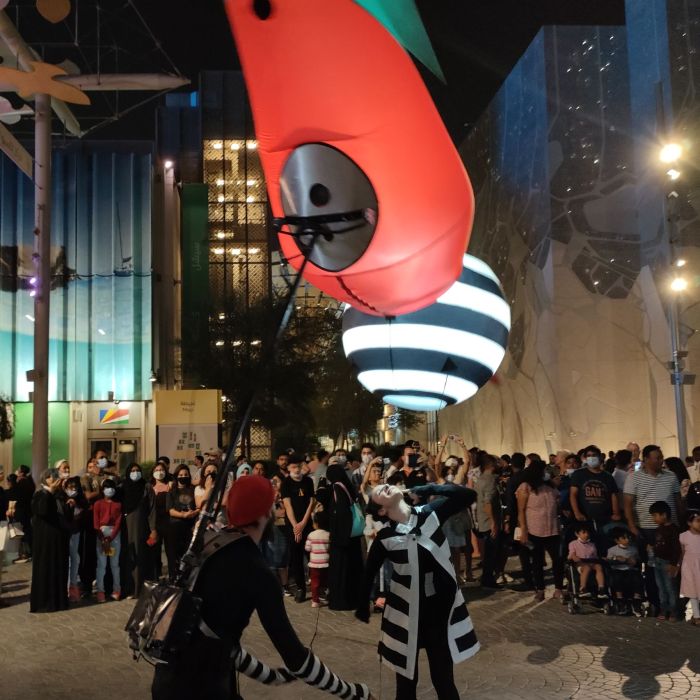 Picto Facto - triptovalses - Dubai_lampado1